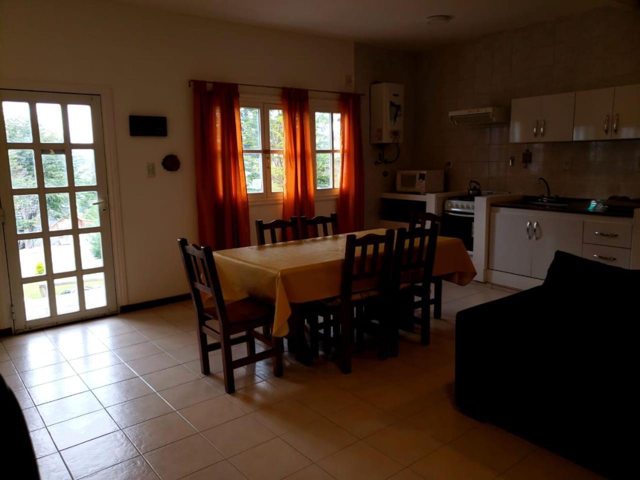 Departamentos Del Bosque Daire Ushuaia Dış mekan fotoğraf